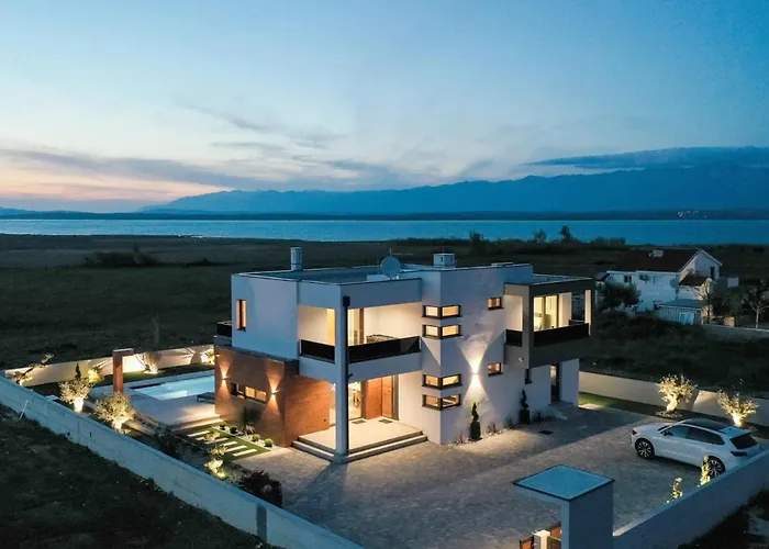 Villa Royal Sands *